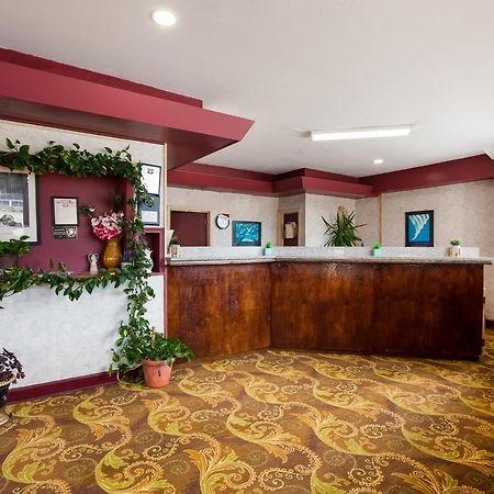 Knights Inn Fayetteville - Fort Bragg Zewnętrze zdjęcie