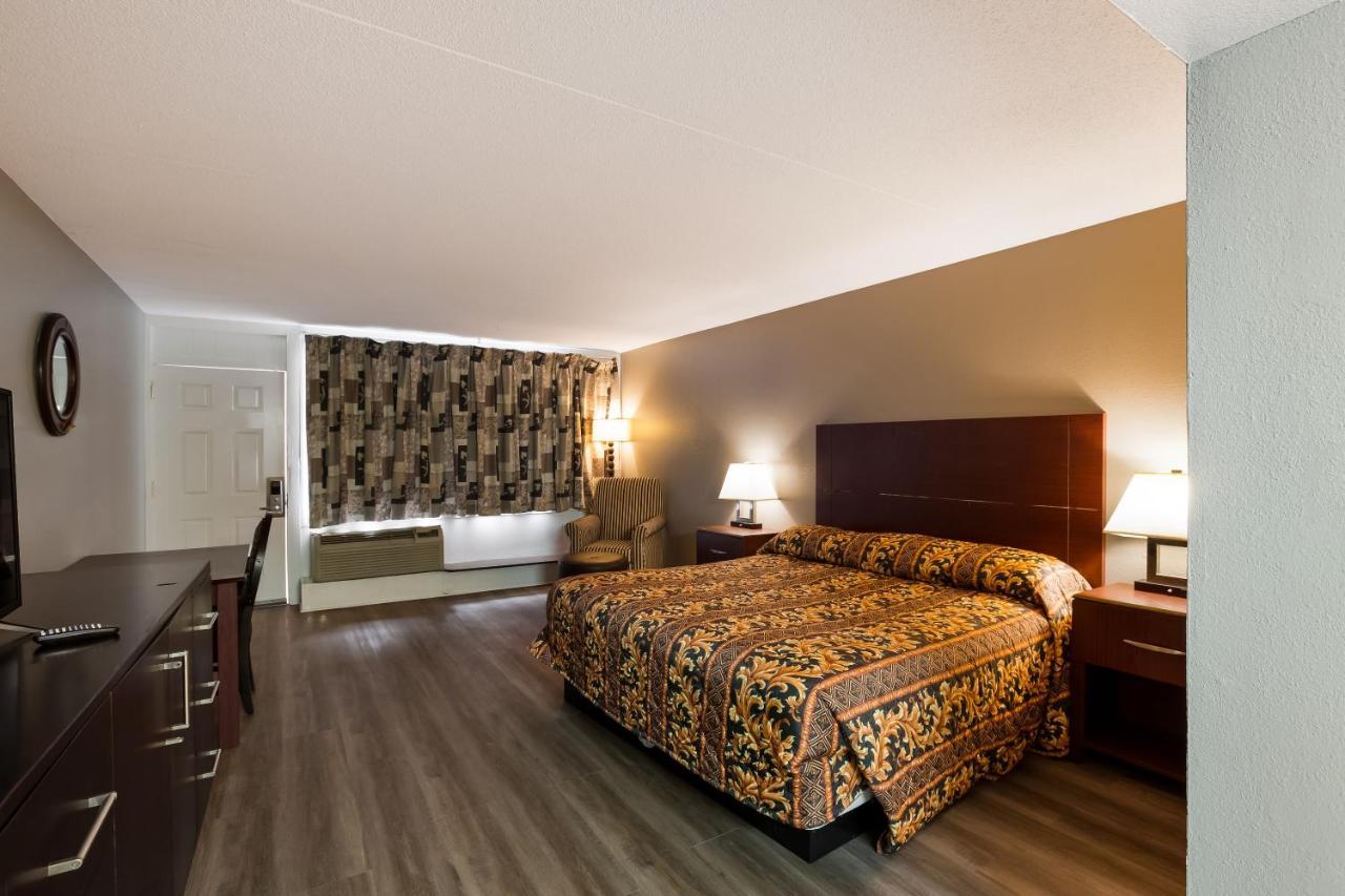 Knights Inn Fayetteville - Fort Bragg Zewnętrze zdjęcie